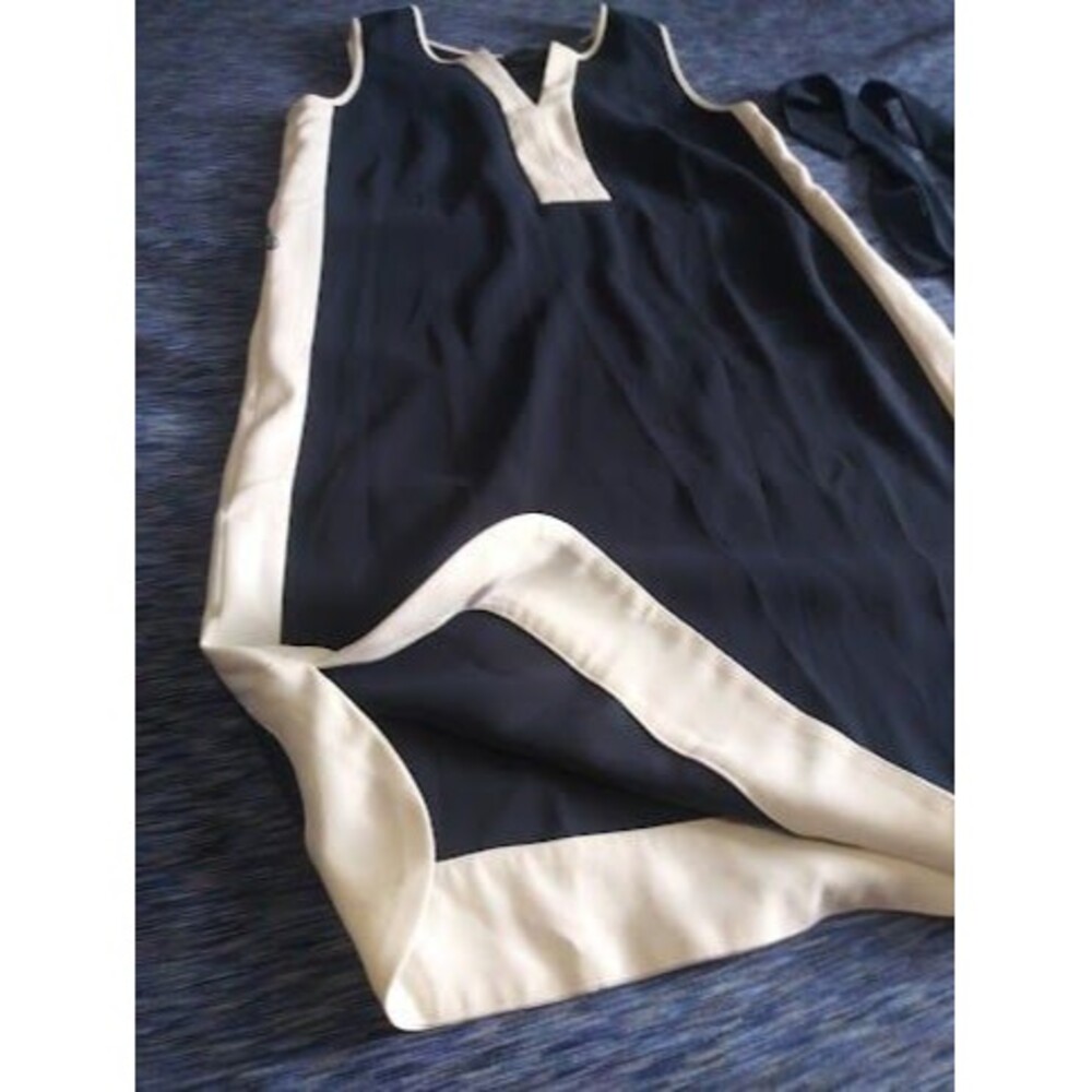 "Ann Taylor Blue Sleeveless Dress with White Trim & Belt"...A-3 - Picture 2 of 7